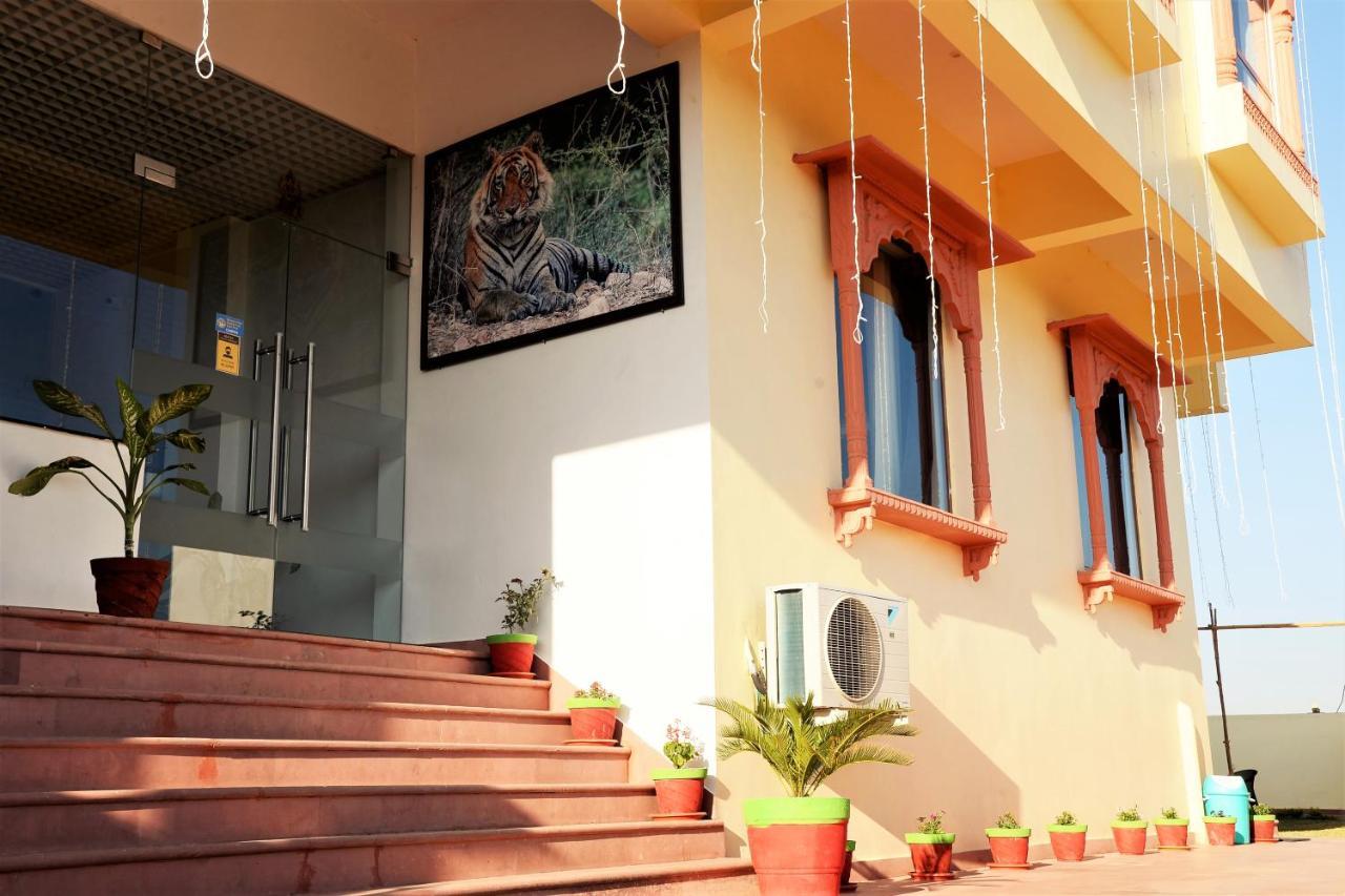 Omak Tiger Seven Hotel Sawai Madhopur Exterior photo