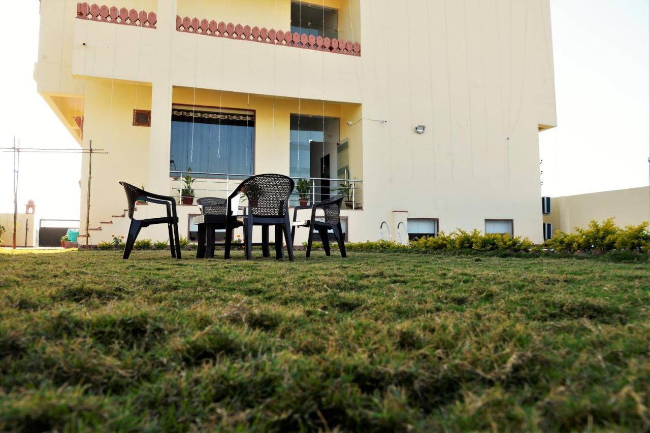 Omak Tiger Seven Hotel Sawai Madhopur Exterior photo