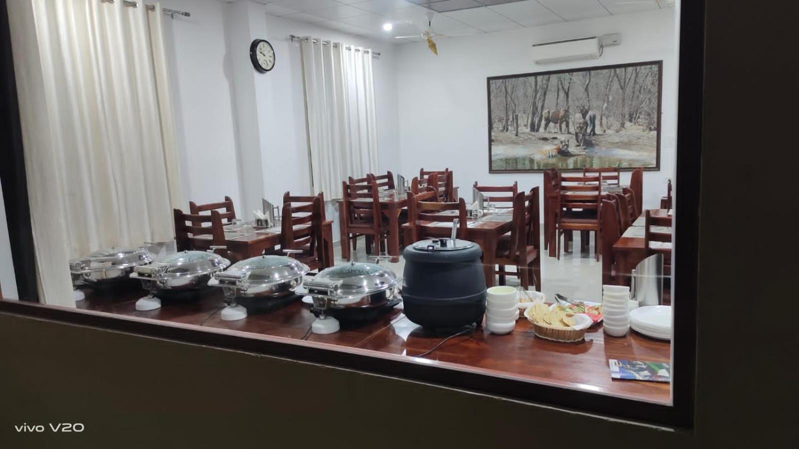 Omak Tiger Seven Hotel Sawai Madhopur Exterior photo